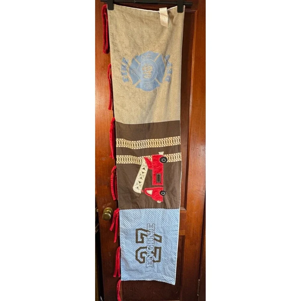 NoJo Fire Engine 27 Valance 59 in Long Red Cotton Blend Boy Nursery 2011